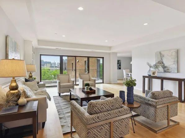 100 2nd St SE APT 503, Minneapolis, MN 55414