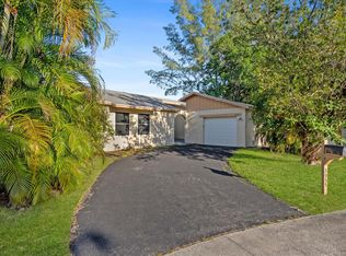 3955 NW 3rd Court, Deerfield Beach, FL 33442