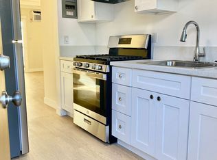 Clarington Ave 3710, Los Angeles, CA 90034