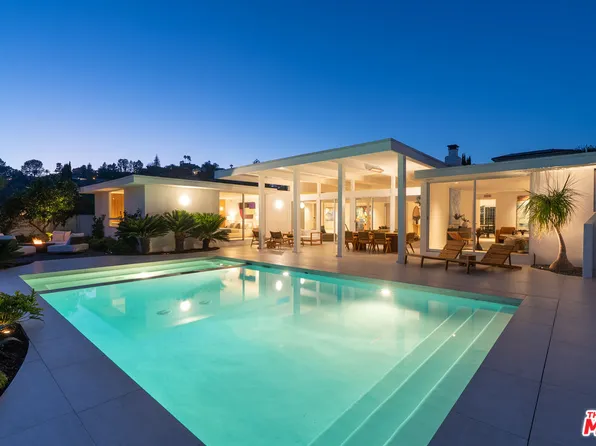 5270 Los Diegos Way, Los Angeles, CA 90027