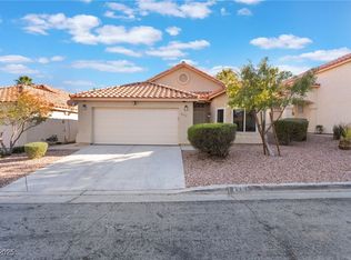 8113 Dolphin Landing Dr, Las Vegas, NV 89128