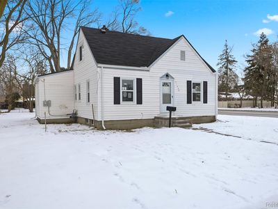31408 Brown St, Garden City, MI, 48135