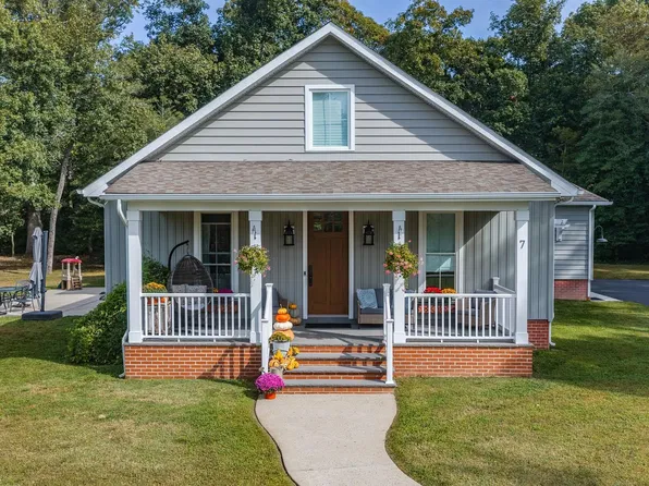 7 Homestead Rd, Marmora, NJ 08223