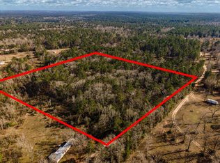 462 County Road 1172, Kennard, TX 75847