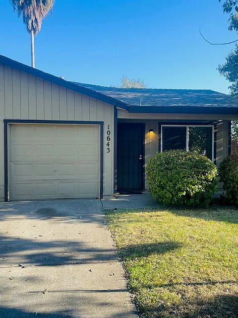 2 bed, 2668 sqft, $1,650 — Photo 1