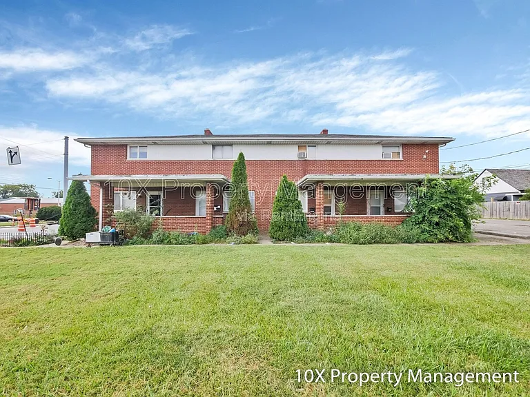3257 Cleveland Ave #C — Photo 1