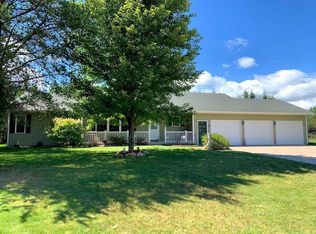 4980 Fieldstone Dr, Plover, WI 54467