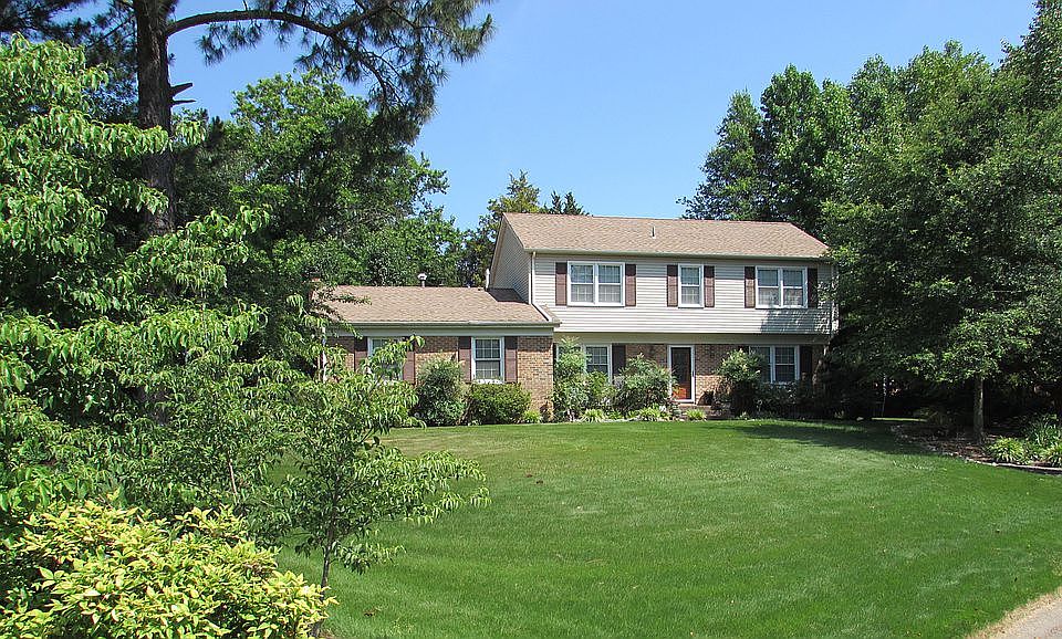 1st image of 3717 Bedford Lane