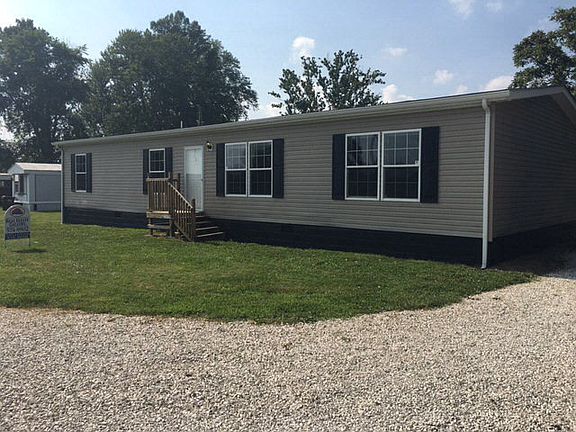 3rd image of 128A Lambro Ln