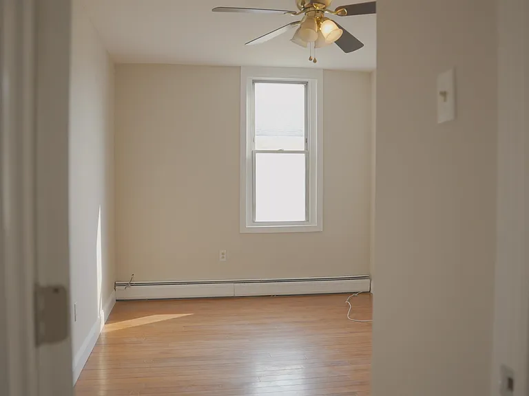 363 Avenue A #2 — Photo 6
