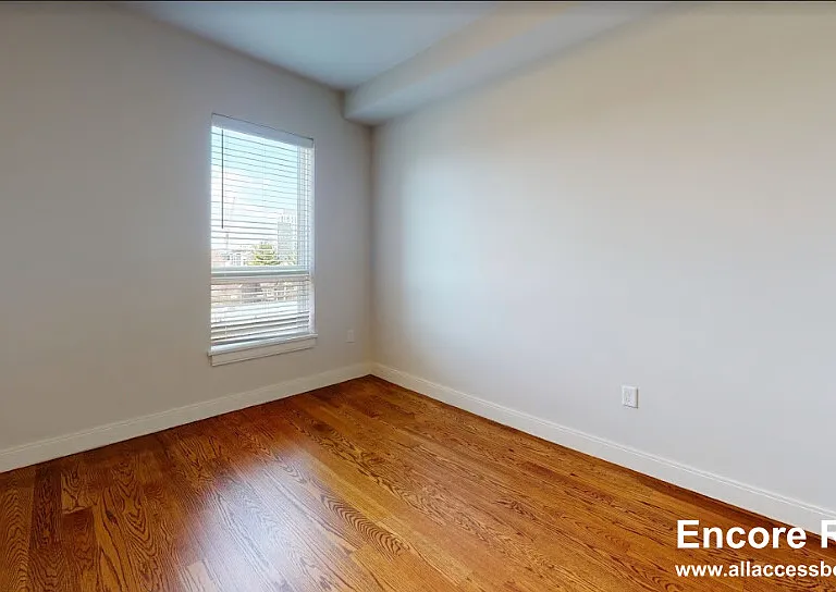 38 N Beacon St #3 — Photo 7