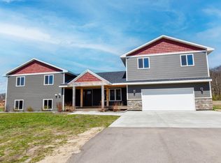 1290 330th St, Motley, MN 56466