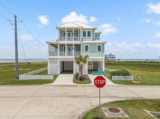 1611 Brown Pelican Bnd, Galveston, TX 77554