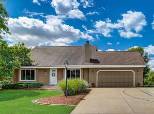 S78W16595 Spinnaker Dr, Muskego, WI 53150