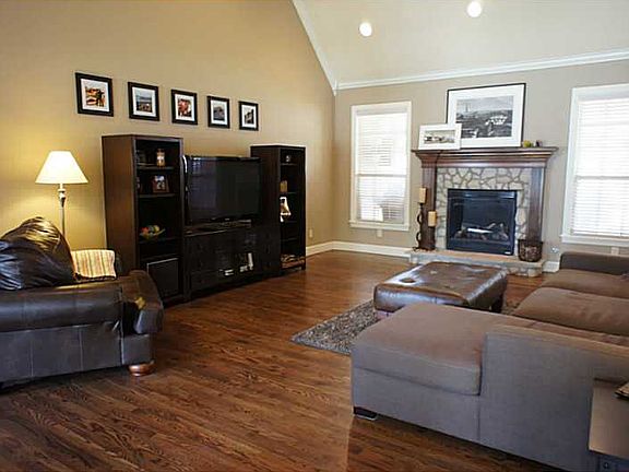 5th image of 5504 S Lancaster Dr