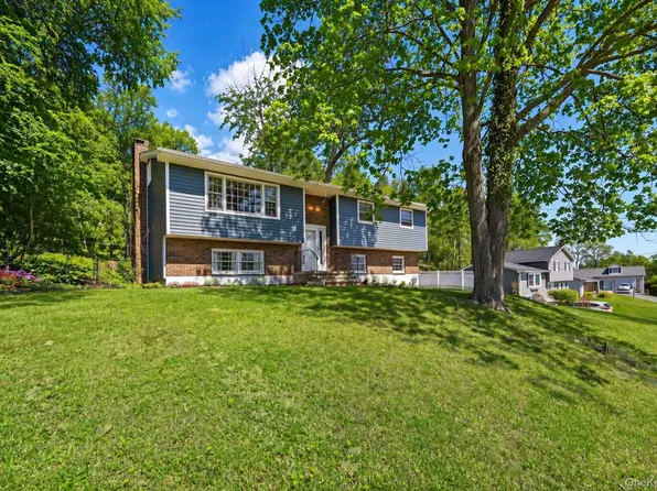 21 Yankee Maid Lane, Goshen, NY 10924