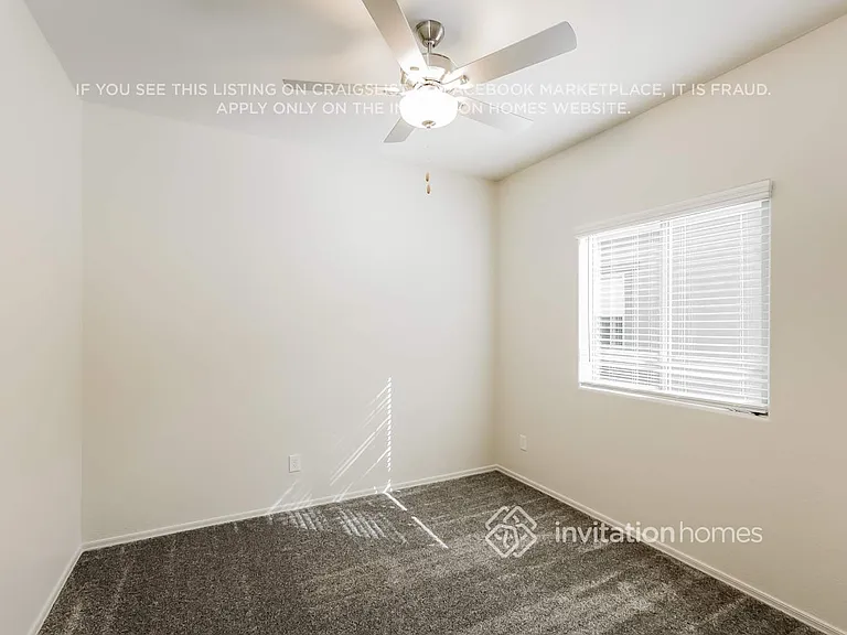 25357 W Chipman Rd — Photo 12
