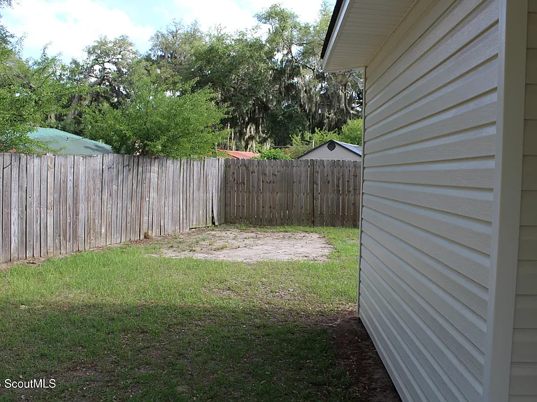 282 Bridgewater Ln — Photo 29