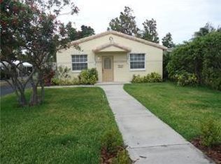 2435 Fillmore St, Hollywood, FL 33020
