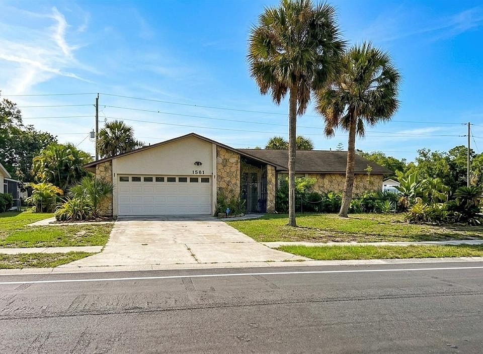 1st image of 1561 AVALON BOULEVARD