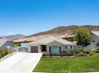 31718 Olive Tree Ct, Winchester, CA 92596