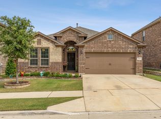 9020 Bronze Meadow Dr, Fort Worth, TX 76131