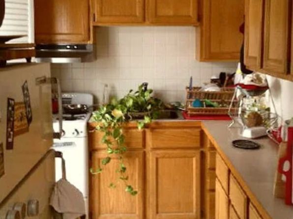 321 E Ann St APT 3