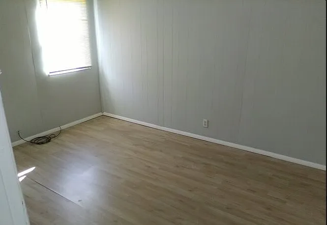 137 Latimer Rd #137 — Photo 6