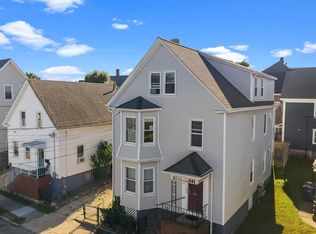 27 Juniper St, New Bedford, MA 02740