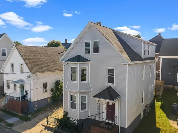 27 Juniper St, New Bedford, MA 02740