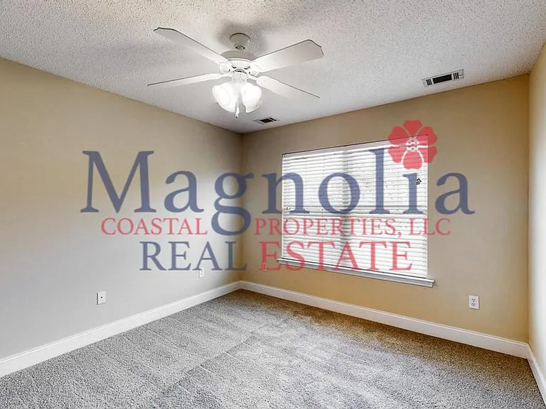 695 E Bristol Way — Photo 26