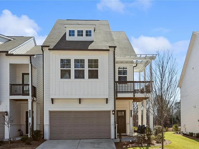 4414 Declan Dr — Photo 2