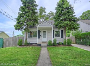 1355 Camden St, Ferndale, MI 48220