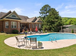 1943 Old Big Cove Rd SE, Owens Cross Roads, AL 35763