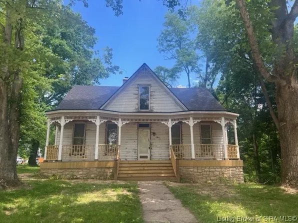 318 E Main Street, Hanover, IN 47243