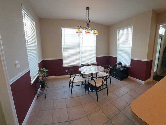 2nd image of 4230 Avon Park Cir #Townhouse