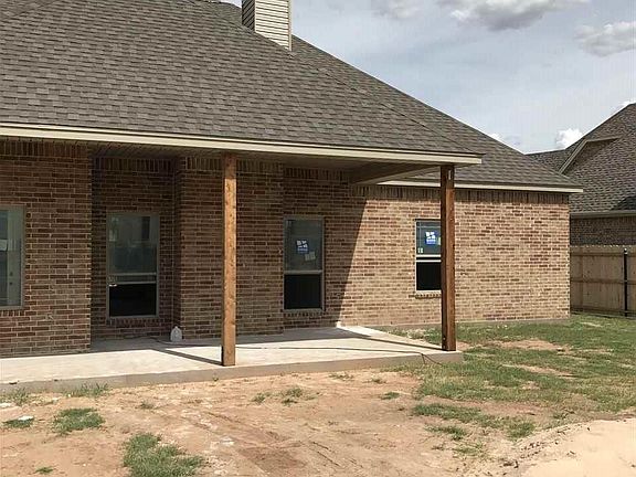 5th image of 1016 Taylor Ln