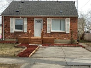 20076 Poinciana, Redford, MI 48240