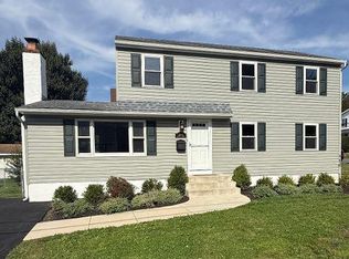 244 E Monument Ave, Hatboro, PA 19040