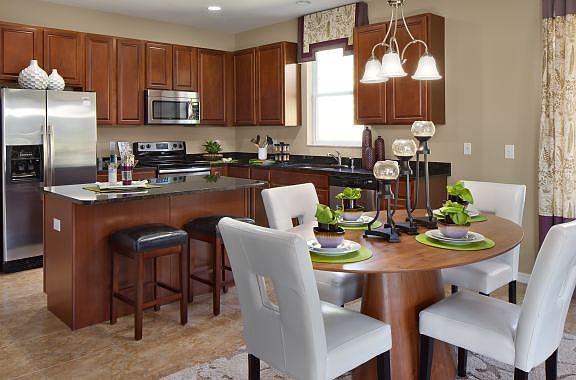 Kitchen & Breakfast Nook