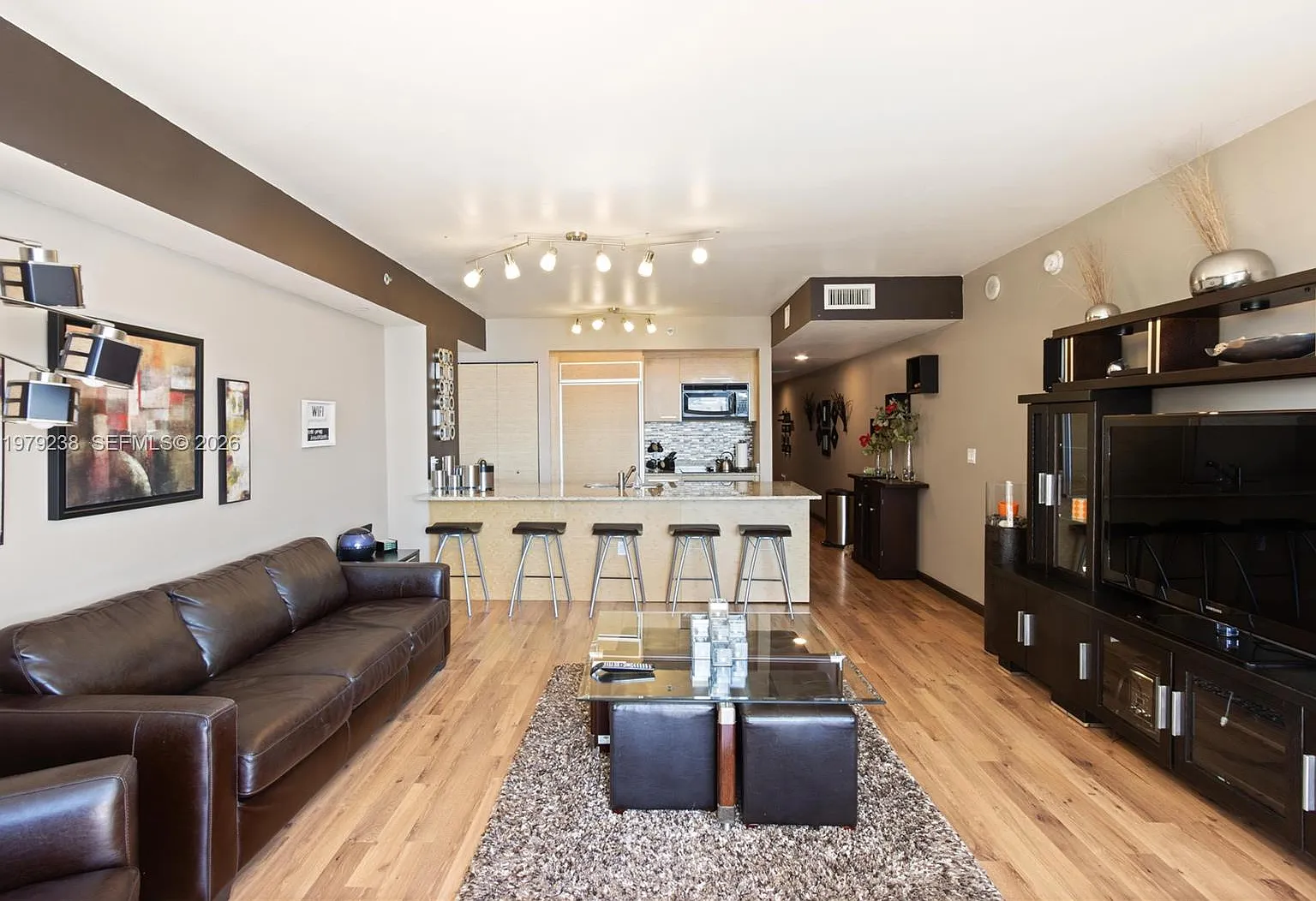 Beach Club Two Condominium — Photo 4