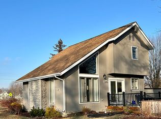 675 16th St, Marysville, MI 48040