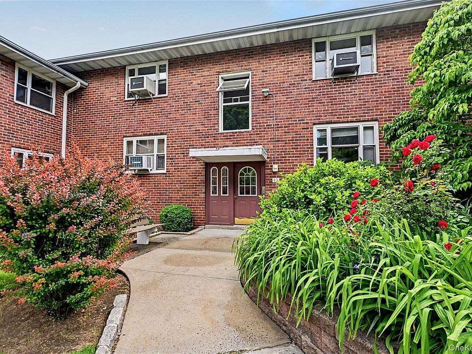 1st image of 10 DeHaven Drive #2E