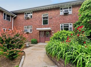 10 Dehaven Dr APT 2E, Yonkers, NY 10703