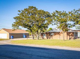 211 SW C Ave, Lawton, OK 73501