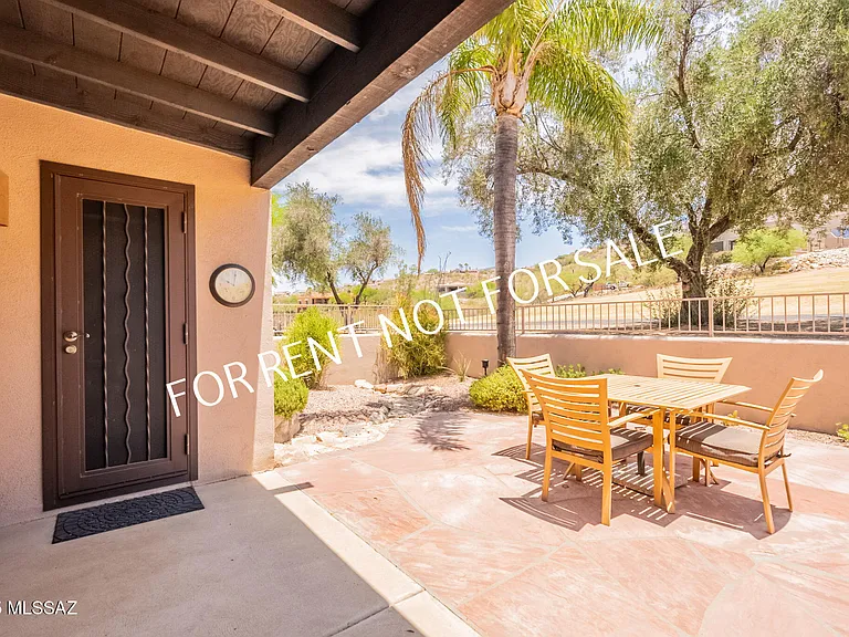 9876 N Ridge Shadow Pl — Photo 41