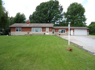 67101 Ironwood Rd, Bremen, IN 46506