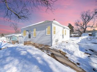804 S Hawthorne Ave, Sioux Falls, SD 57104