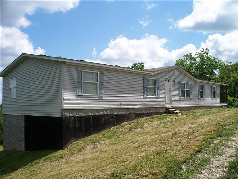 2nd image of 5588 Owenton Rd