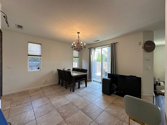 5th image of 4065 Hellenic Dr